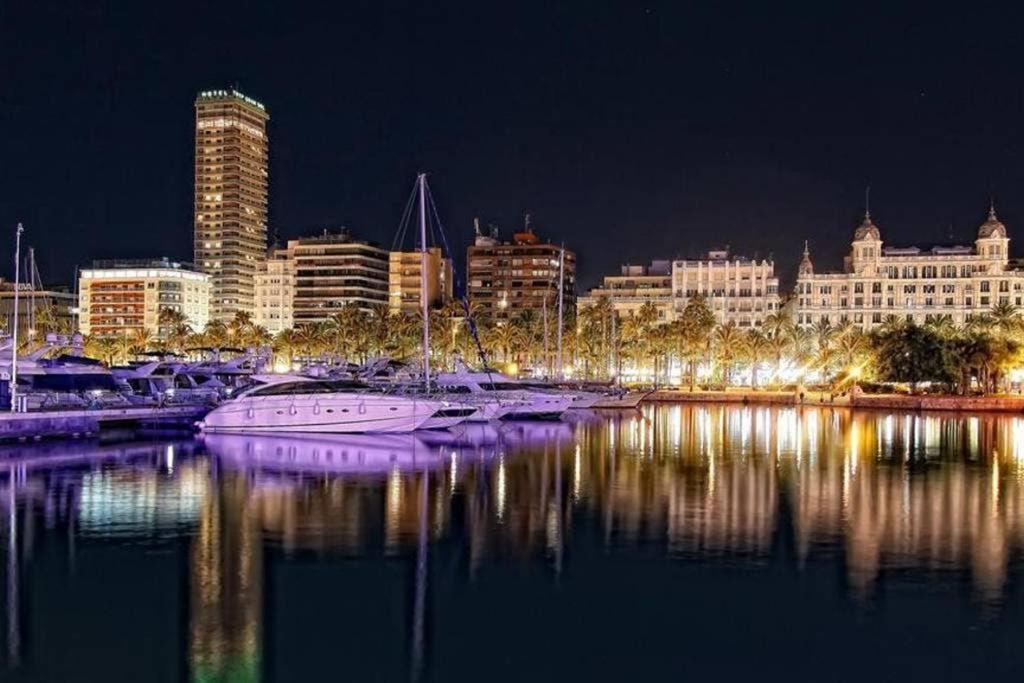 Apartamento De Diseno Centrico A 5 Min De Playa Alicante Exteriér fotografie